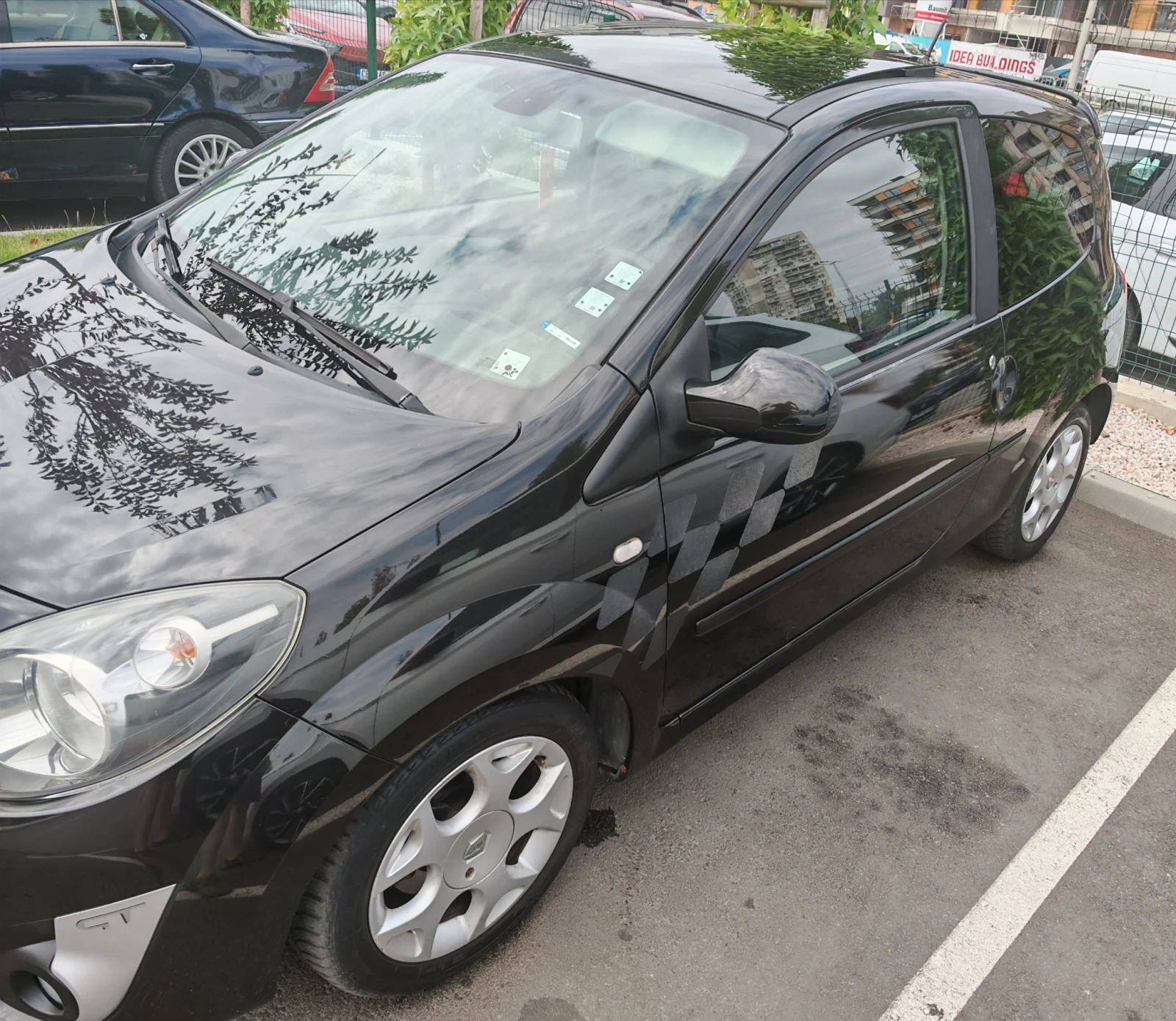 Renault Twingo 1.2 GT Turbo, снимка 2 - Автомобили и джипове - 56082196