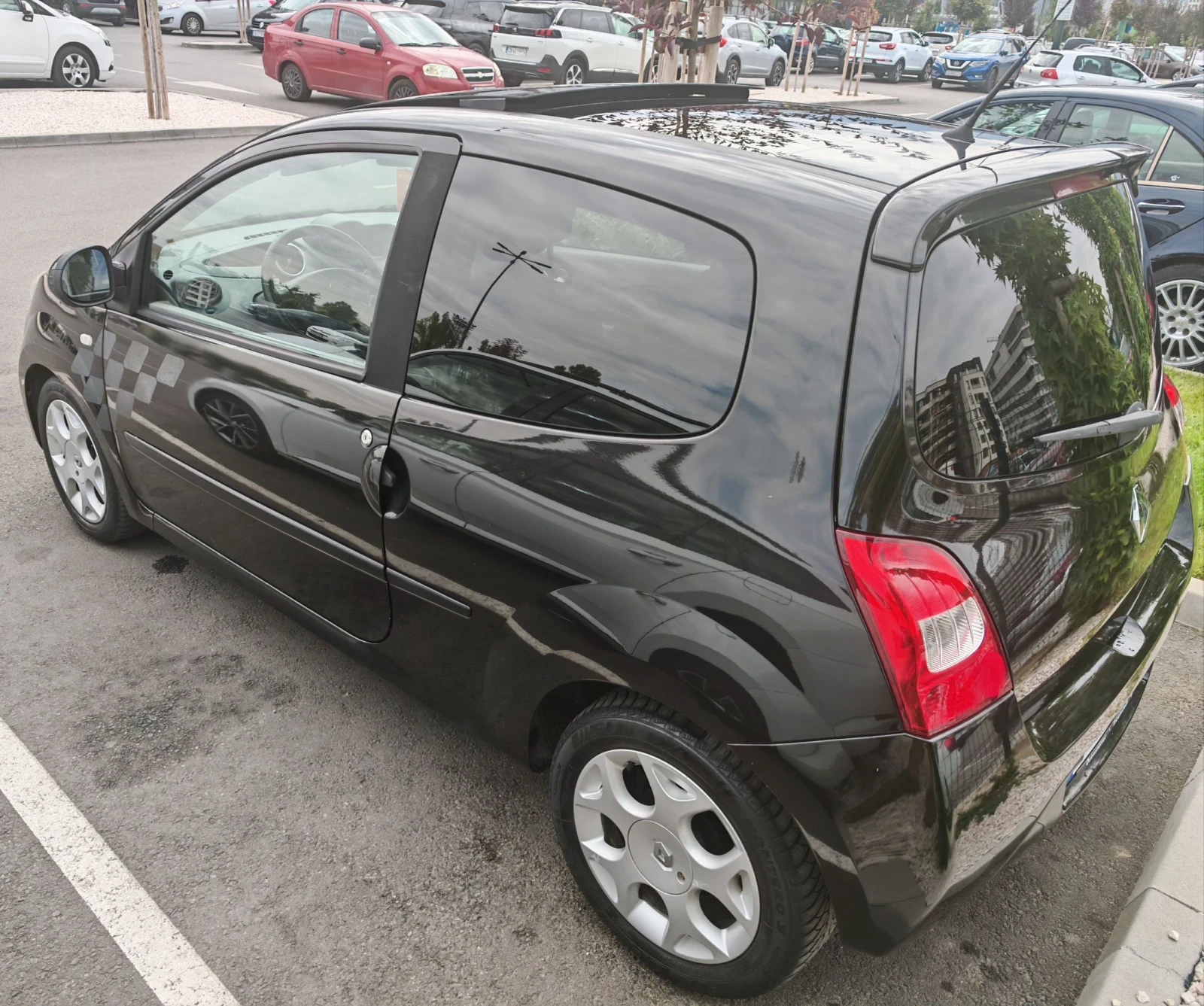 Renault Twingo 1.2 GT Turbo, снимка 3 - Автомобили и джипове - 56082196