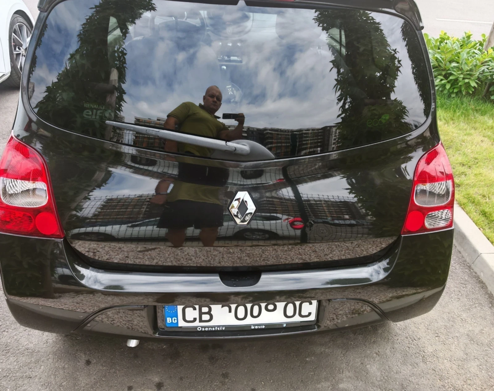 Renault Twingo 1.2 GT Turbo, снимка 4 - Автомобили и джипове - 56082196