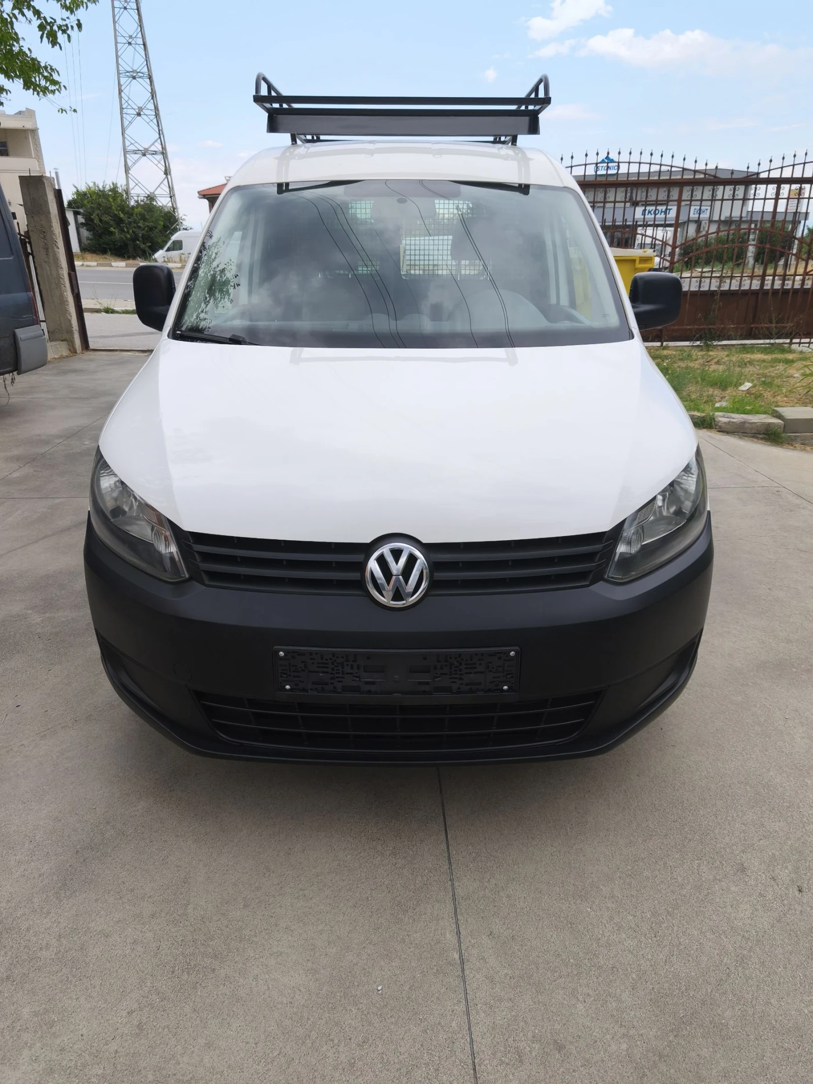VW Caddy 1.6 TDI 105ks, снимка 3 - Автомобили и джипове - 55448748