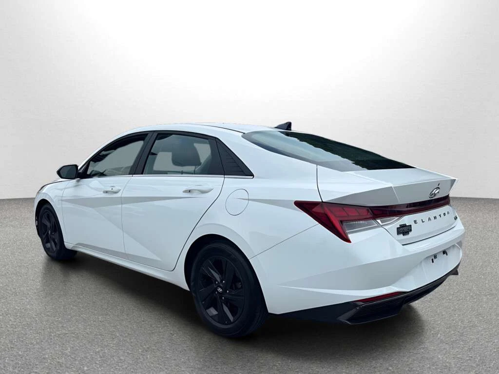 Hyundai Elantra Ultimate Hybrid, АВТОКРЕДИТ, снимка 6 - Автомобили и джипове - 56117033