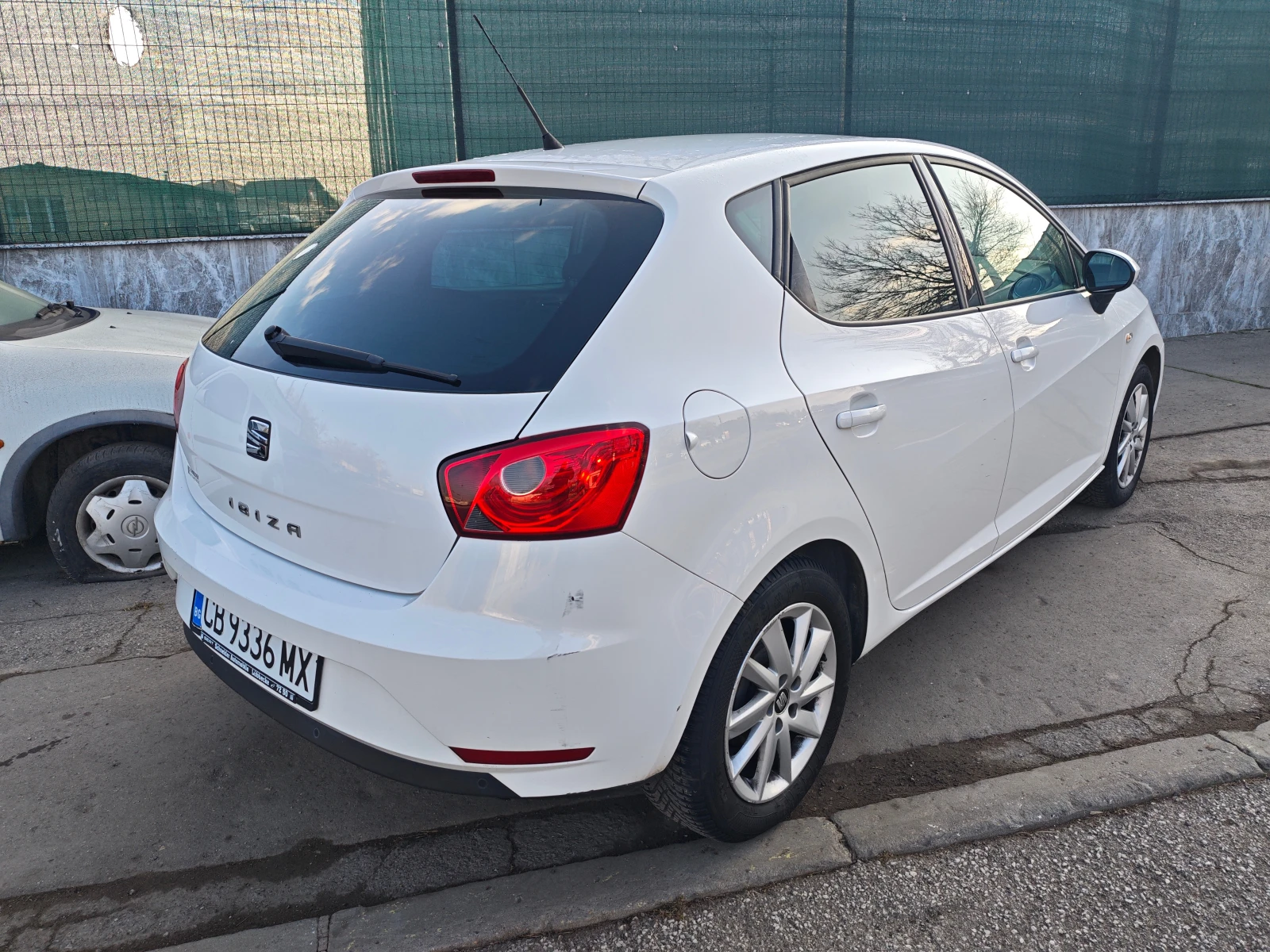 Seat Ibiza Germany, снимка 3 - Автомобили и джипове - 56173069