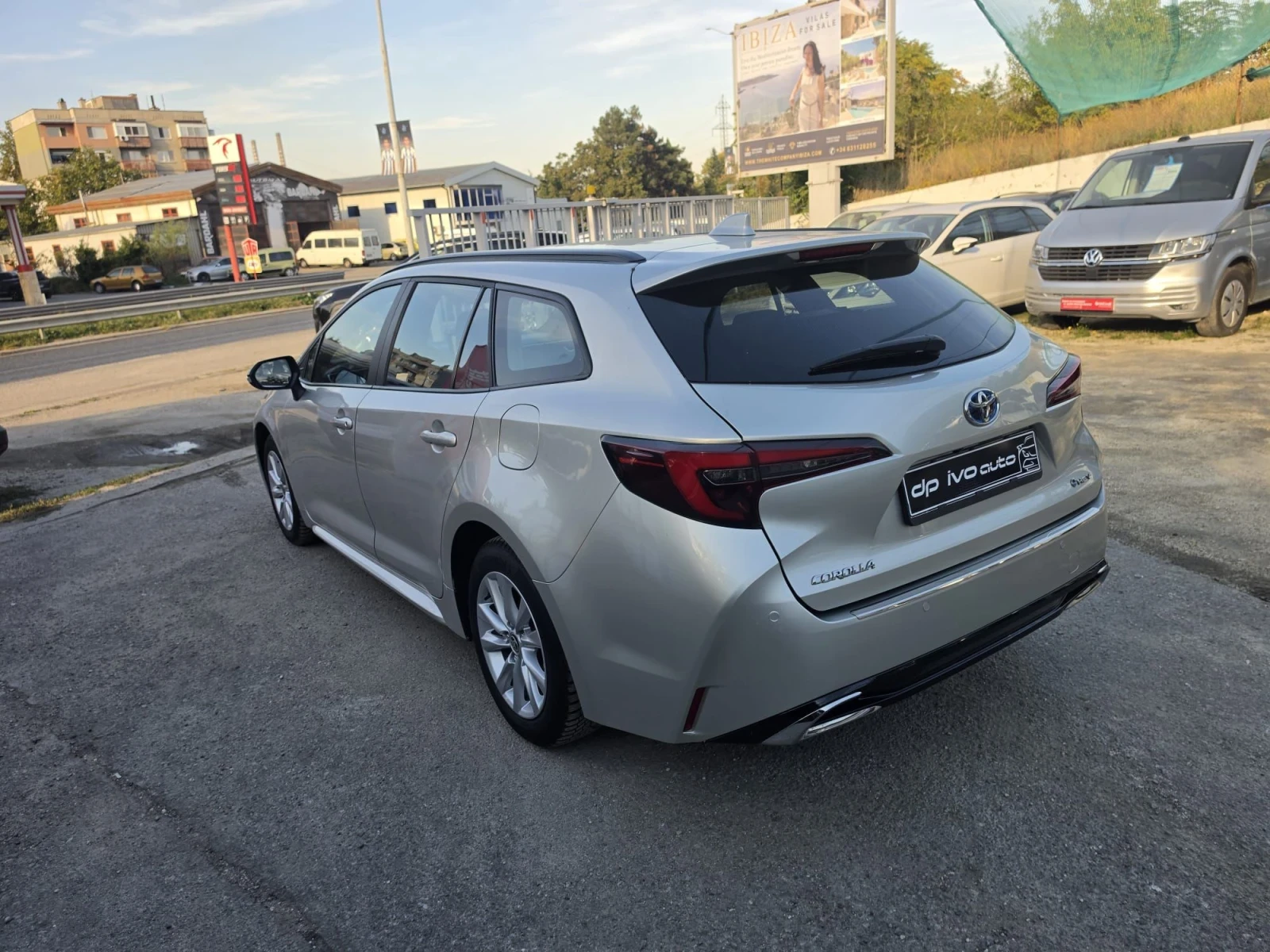 Toyota Corolla SW* HYBRID* ��������� �������� | Mobile.bg � ����������� 3