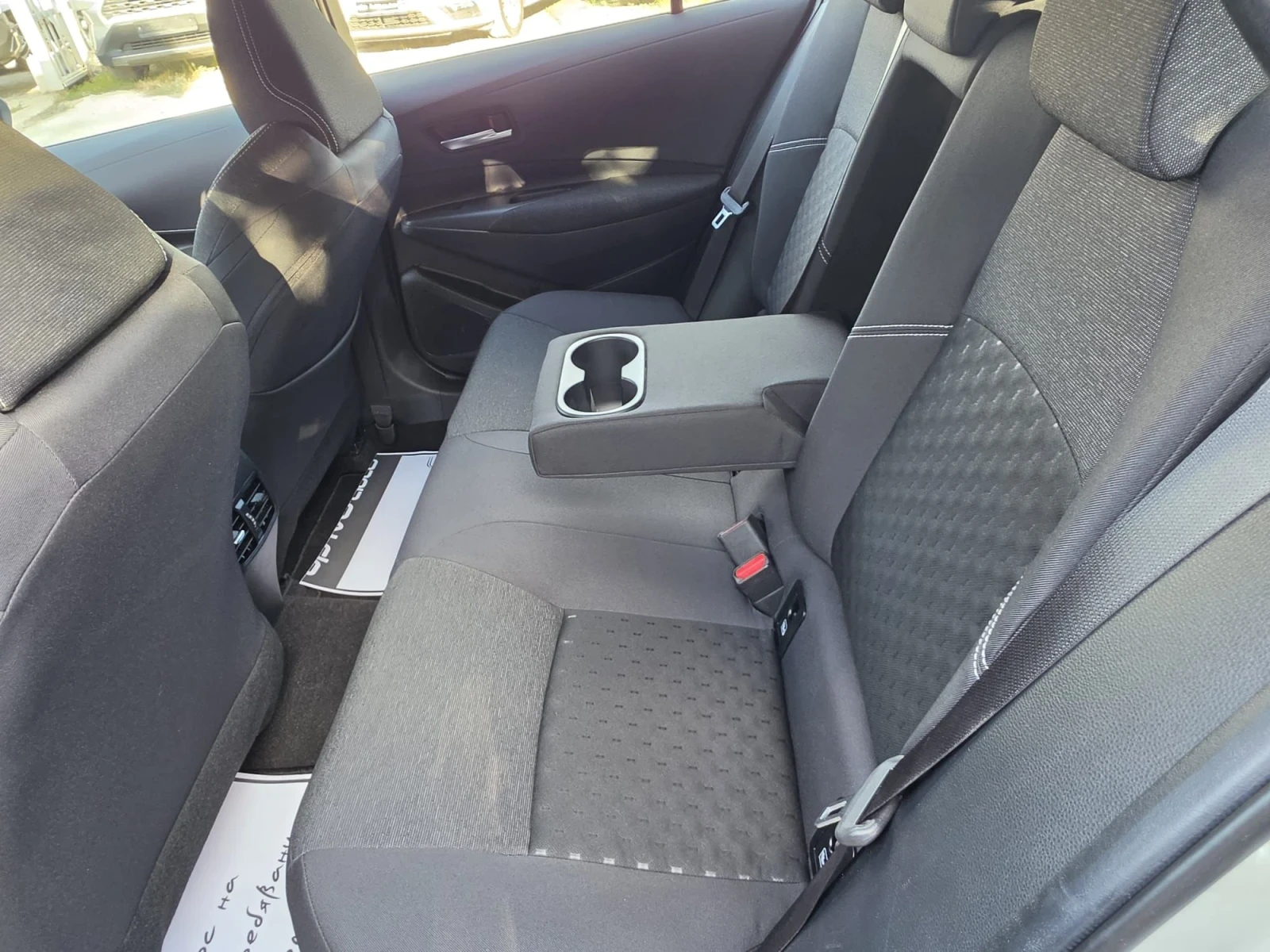Toyota Corolla SW* HYBRID* ��������� �������� | Mobile.bg � ����������� 11