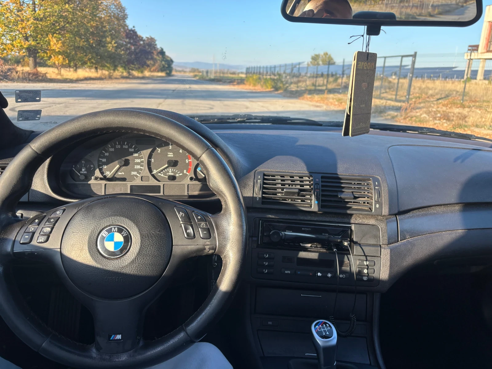BMW 320, снимка 9 - Автомобили и джипове - 56639084
