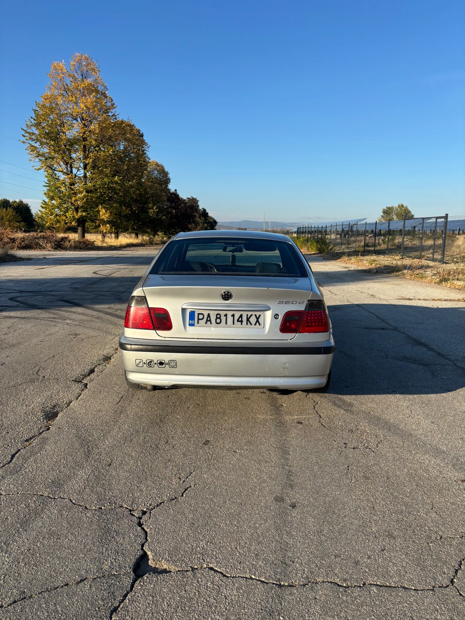 BMW 320, снимка 4 - Автомобили и джипове - 56639084