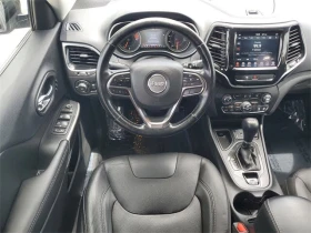 Jeep Cherokee * HeadUp* АвтоКредит* (ЦЕНА ДО БГ) - 37999 лв. - 51986325 9