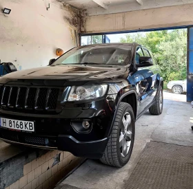 Jeep Grand cherokee - 12782 € / 24999.42 лв. - 88272137 13