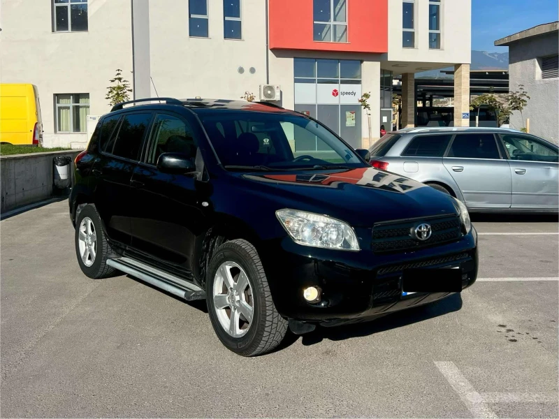 Toyota Rav4 2.0VVTi, снимка 3 - Автомобили и джипове - 47721742