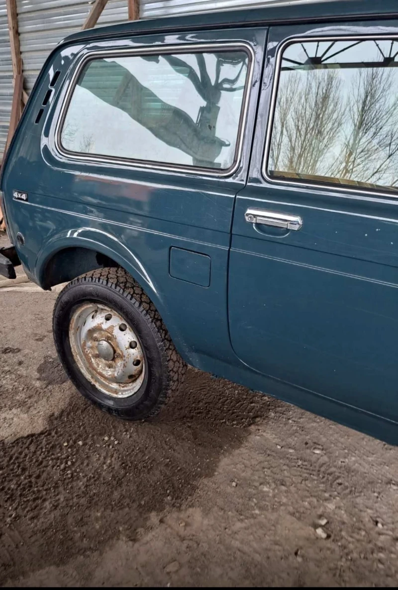 Lada Niva 1.7, снимка 4 - Автомобили и джипове - 48641492