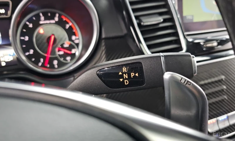 Mercedes-Benz GLE 63 AMG, снимка 9 - Автомобили и джипове - 52815007