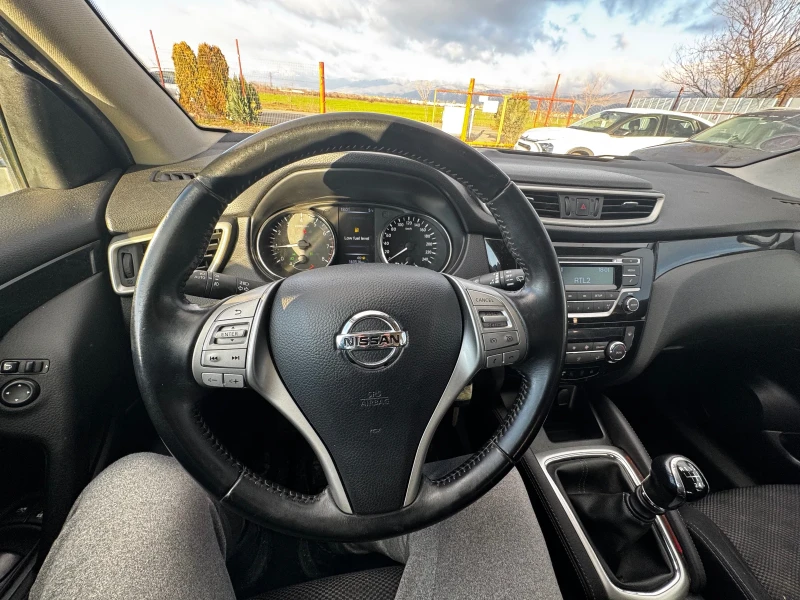 Nissan Qashqai, снимка 11 - Автомобили и джипове - 53167679