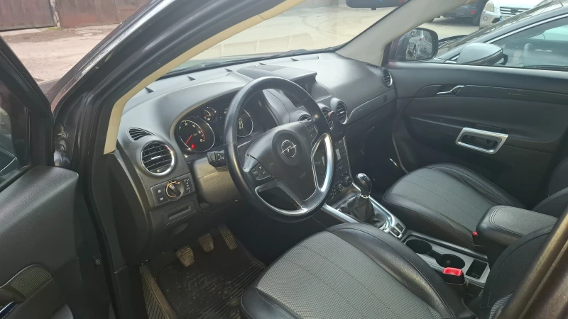 Opel Antara, снимка 5 - Автомобили и джипове - 53182081