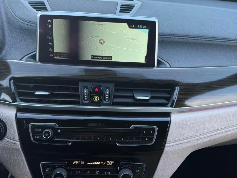 BMW X2 xDrive28i С РЕГИСТРАЦИЯ & АВТО КРЕДИТ, снимка 10 - Автомобили и джипове - 53362746