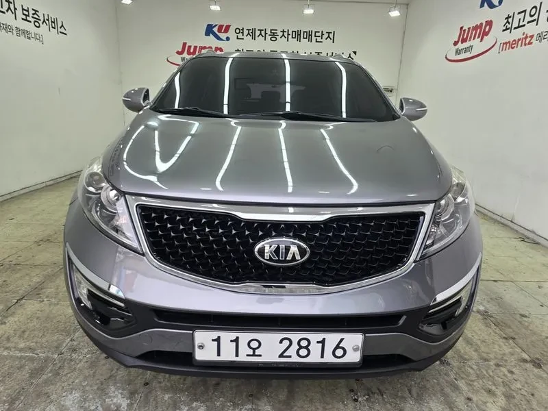 Kia Sportage 2.0 CRDi 4WD, снимка 2 - Автомобили и джипове - 54274965