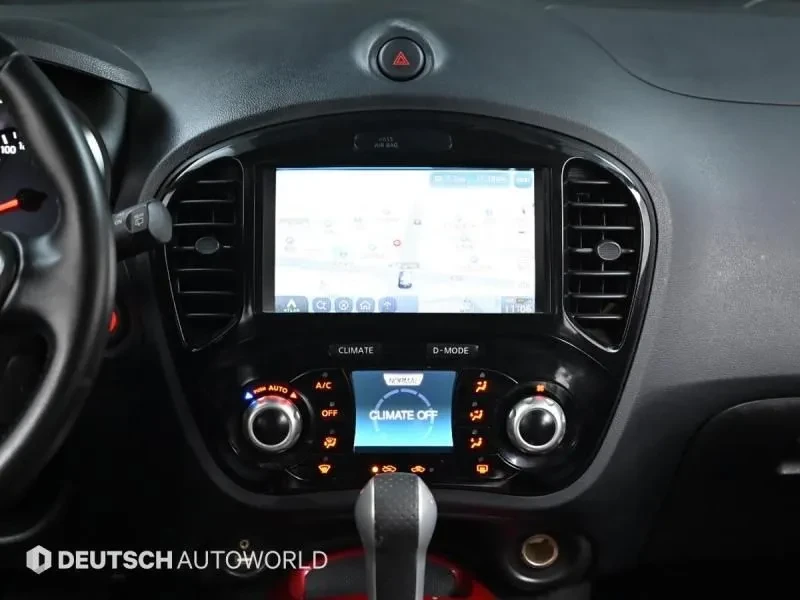 Nissan Juke 1.6 Sv F15, снимка 14 - Автомобили и джипове - 55750052