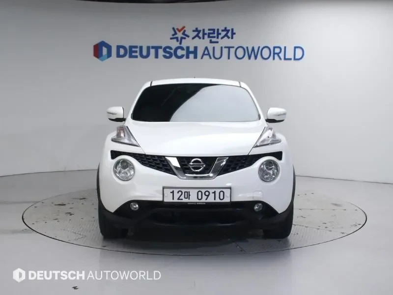 Nissan Juke 1.6 Sv F15, снимка 3 - Автомобили и джипове - 55750052