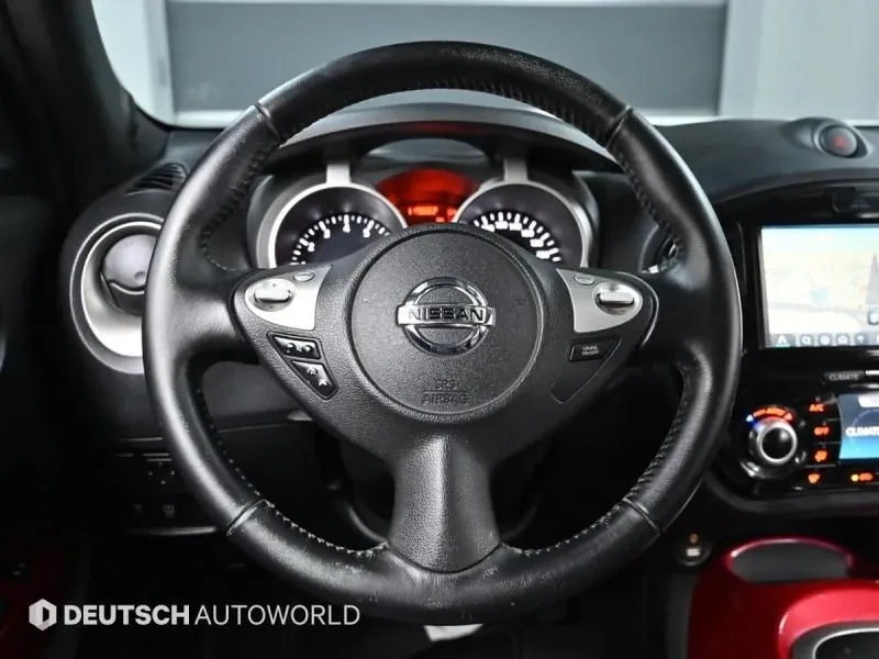 Nissan Juke 1.6 Sv F15, снимка 13 - Автомобили и джипове - 55750052