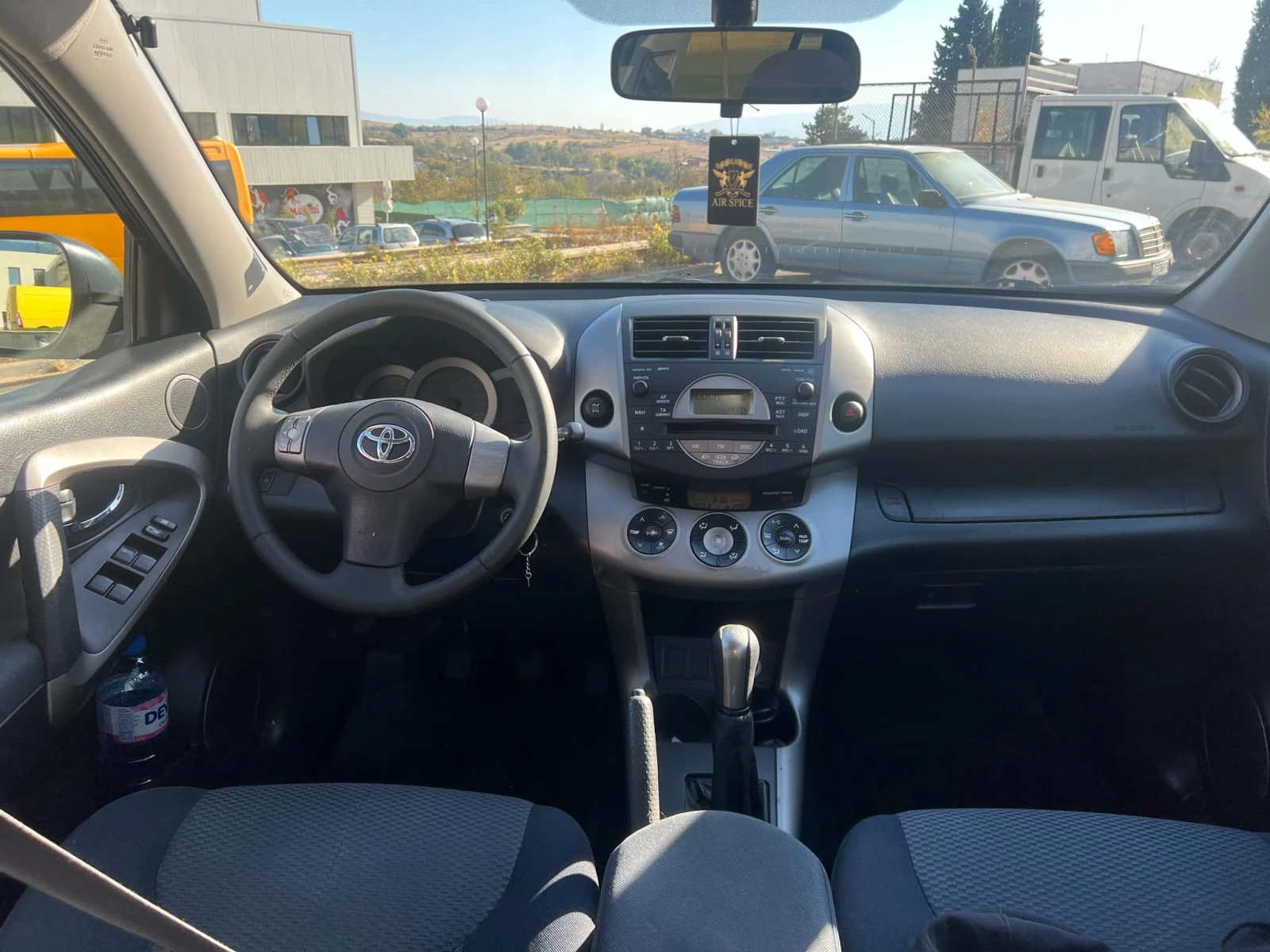 Toyota Rav4 2.0VVTi - изображение 9