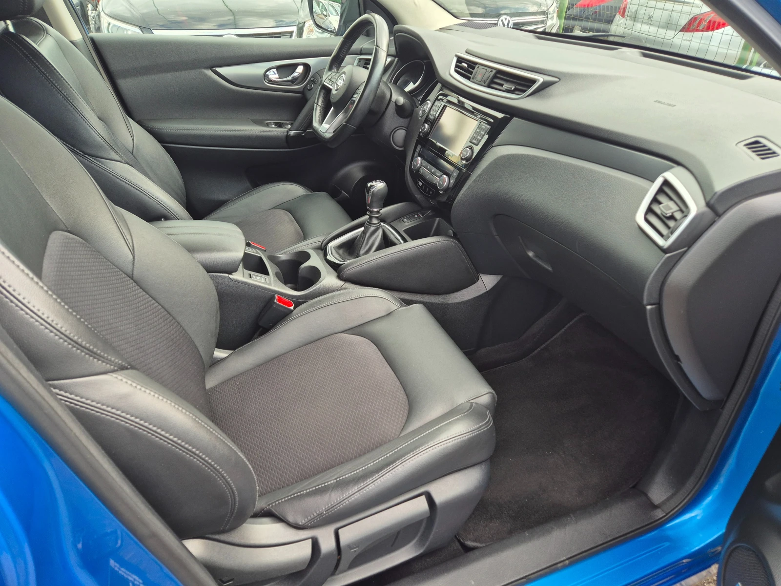 Nissan Qashqai 1.5DCI - изображение 9