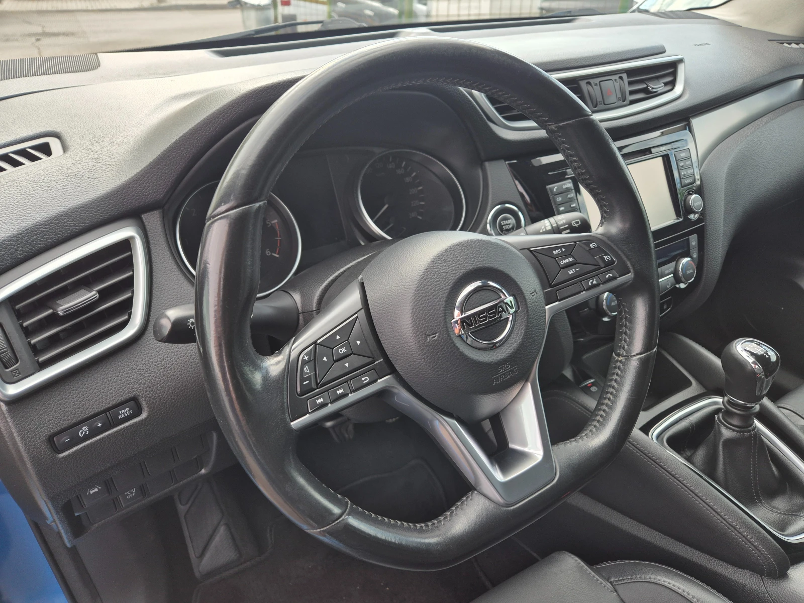 Nissan Qashqai 1.5DCI - изображение 10