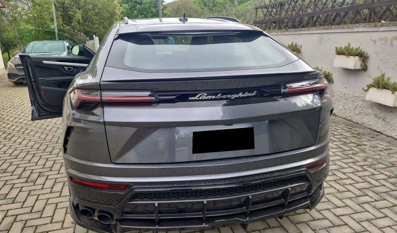 Lamborghini Urus 4.0 V8 Bi-Turbo - изображение 3