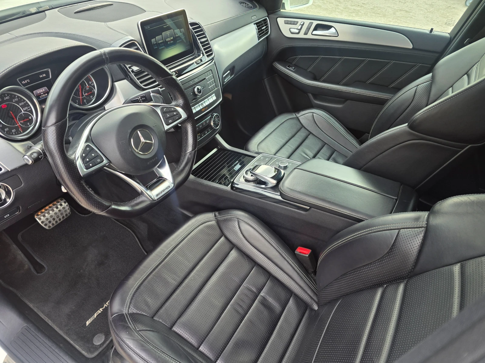 Mercedes-Benz GLE 63 AMG ТОП! ФУЛЛ! БАРТЕР! ЛИЗИНГ! | Mobile.bg — изображение 9