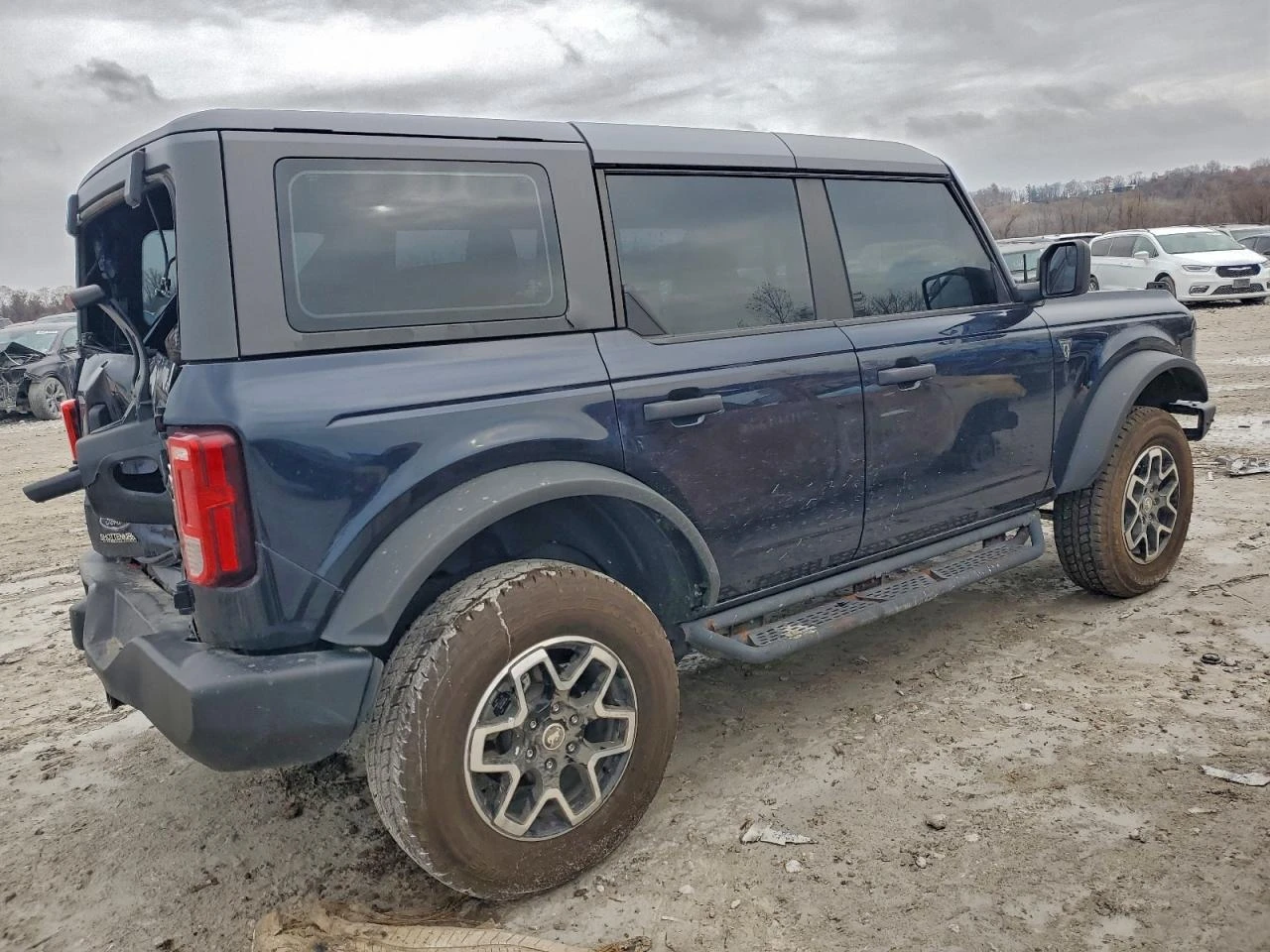 Ford Bronco 2.7l Base - изображение 3