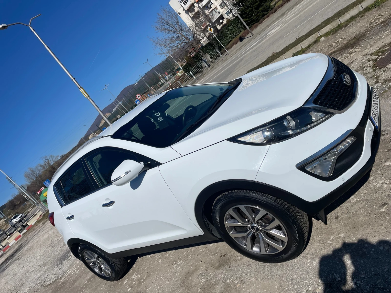 Kia Sportage, снимка 3 - Автомобили и джипове - 53751304