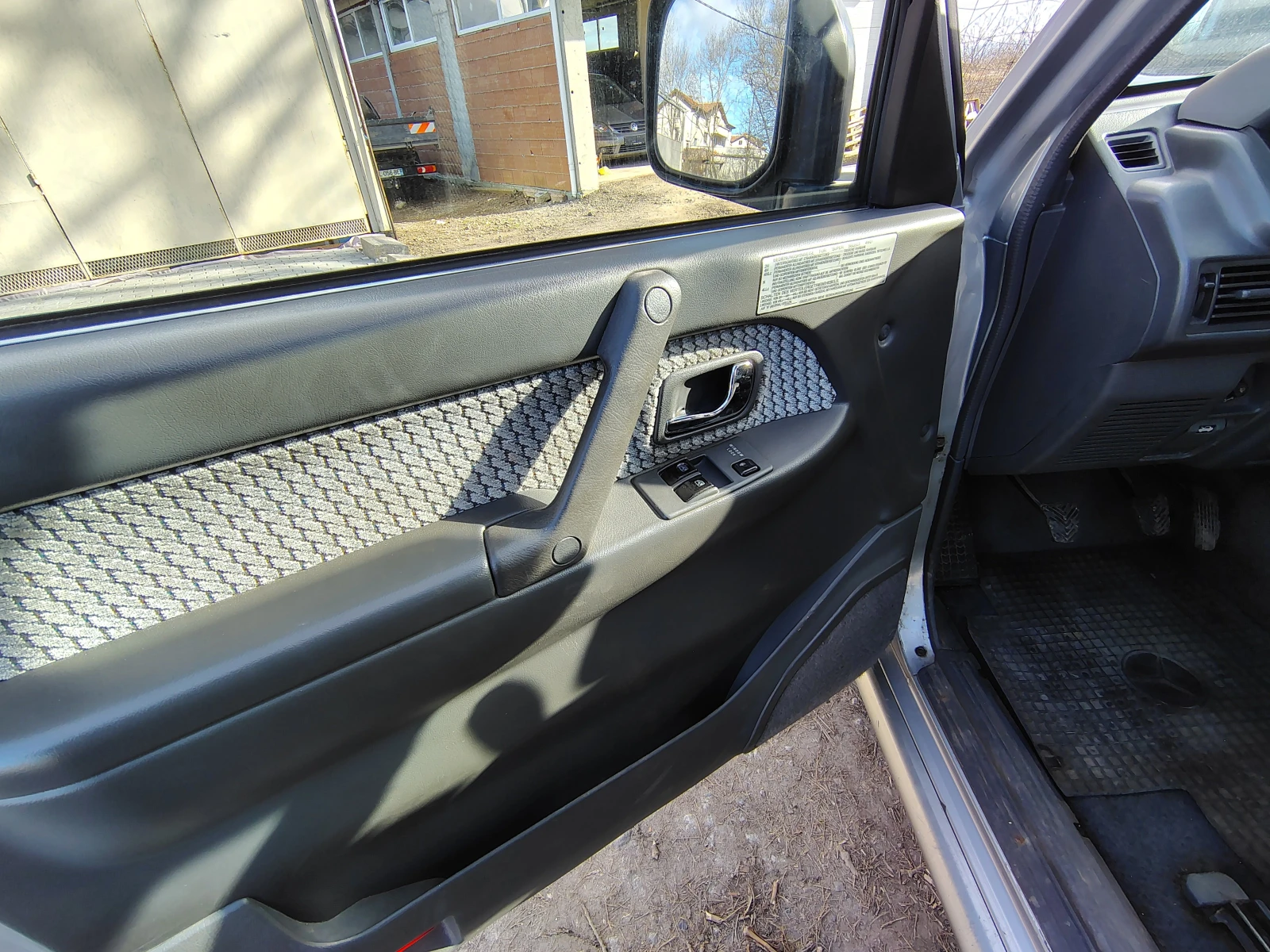 Mitsubishi Pajero, снимка 14 - Автомобили и джипове - 53861997