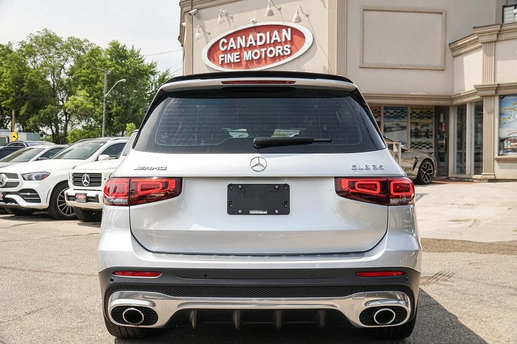 Mercedes-Benz GLB35AMG 4MATIC / 360/ BURMESTER/ PANORAMA/ 