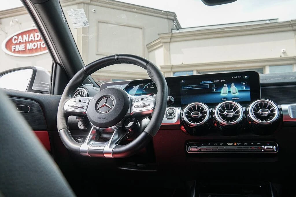 Mercedes-Benz GLB35AMG 4MATIC / 360/ BURMESTER/ PANORAMA/ , снимка 10 - Автомобили и джипове - 55391822