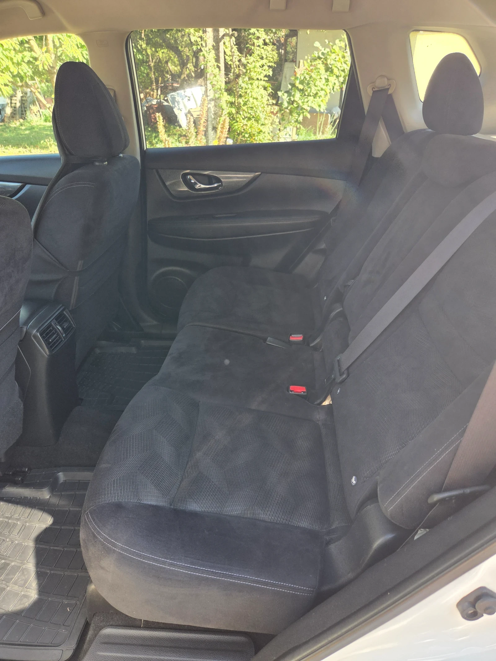 Nissan X-trail N-Connecta DCi, снимка 7 - Автомобили и джипове - 55503058