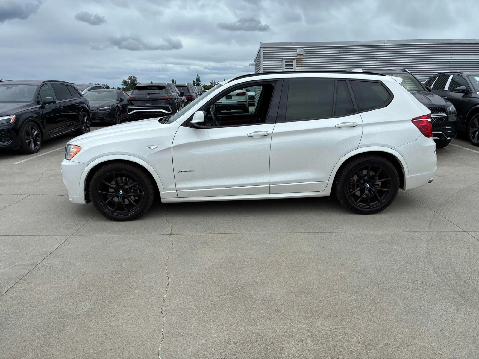 BMW X3 35I ЦЕНА ДО БЪЛГАРИЯ РЕГИСТРАЦИЯ & АВТОКРЕДИТ, снимка 3 - Автомобили и джипове - 55579809