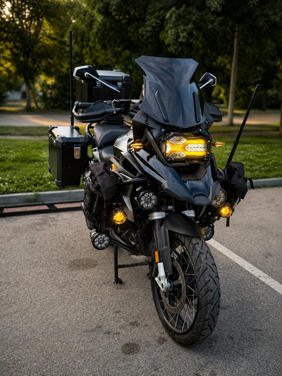 BMW R GS 1250 TRIBLEBLACK, снимка 2 - Мотоциклети и мототехника - 55004623