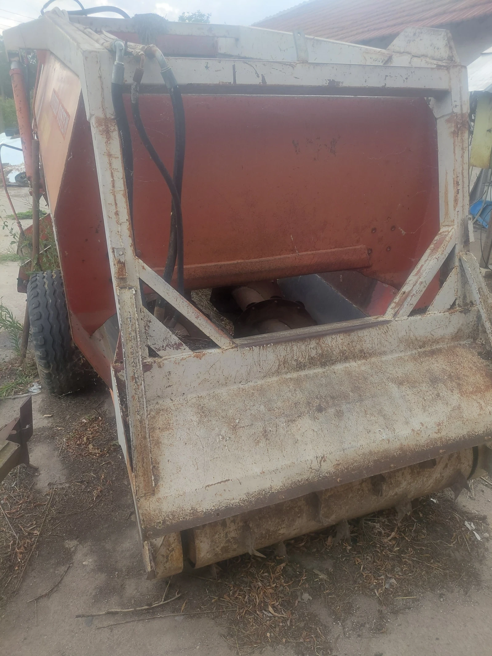 Трактор Zetor 8011, снимка 5 - Селскостопанска техника - 55440809