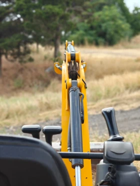  JCB 16 C - 1 | Mobile.bg    8