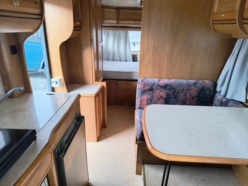 Кемпер Fiat DUCATO 2.5TDi/116kc/RAPIDO760, снимка 9 - Каравани и кемпери - 52171180