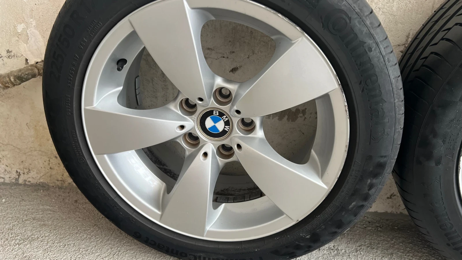 ���� � ������ 225/50R17 �� BMW 520 | Mobile.bg � ����������� 3