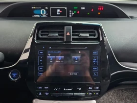 Toyota Prius 1.8 Хибрид, снимка 6