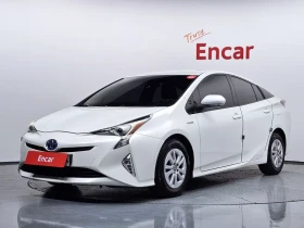 Toyota Prius 1.8 Хибрид, снимка 1