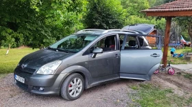 Toyota Corolla verso 2.2 136, снимка 3