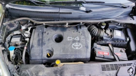 Toyota Corolla verso 2.2 136, снимка 7