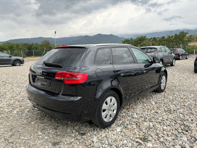 Audi A3 1.6TDI, снимка 6 - Автомобили и джипове - 46449738