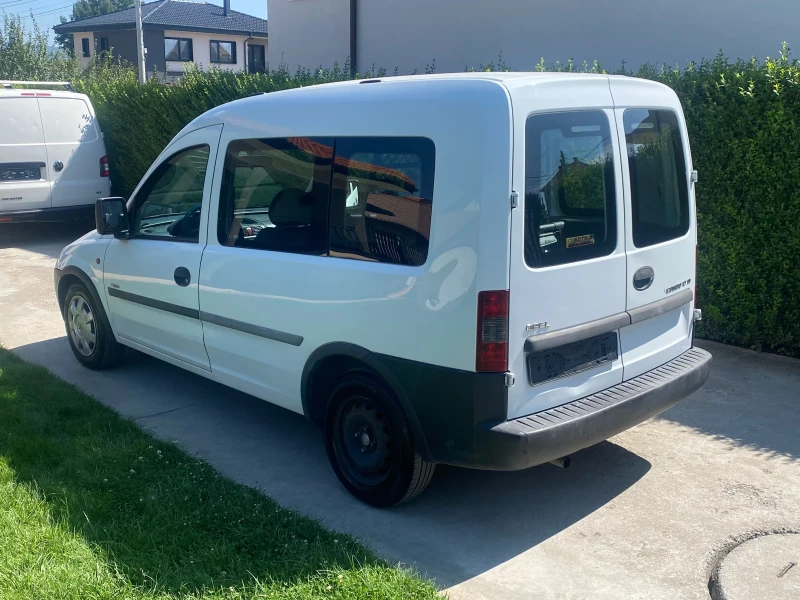 Opel Combo 1.7 CDTI  ITALIA, снимка 4 - Автомобили и джипове - 47022354