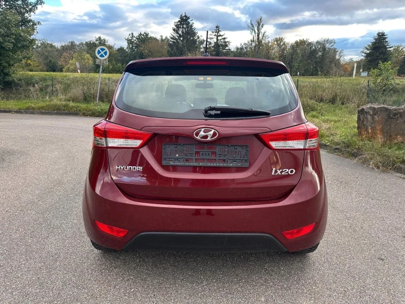 Hyundai Ix20 1.4 CRDI, снимка 6 - Автомобили и джипове - 47555779