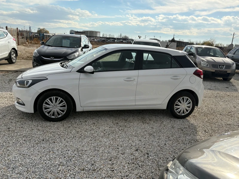 Hyundai I20, снимка 2 - Автомобили и джипове - 48067952