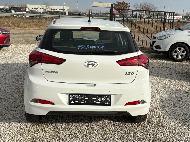 Hyundai I20, снимка 3 - Автомобили и джипове - 48067952