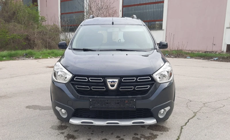 Dacia Dokker 1.2i STEPWEY NAVI, снимка 2 - Автомобили и джипове - 49896671