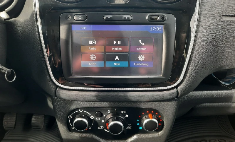 Dacia Dokker 1.2i STEPWEY NAVI, снимка 15 - Автомобили и джипове - 49896671